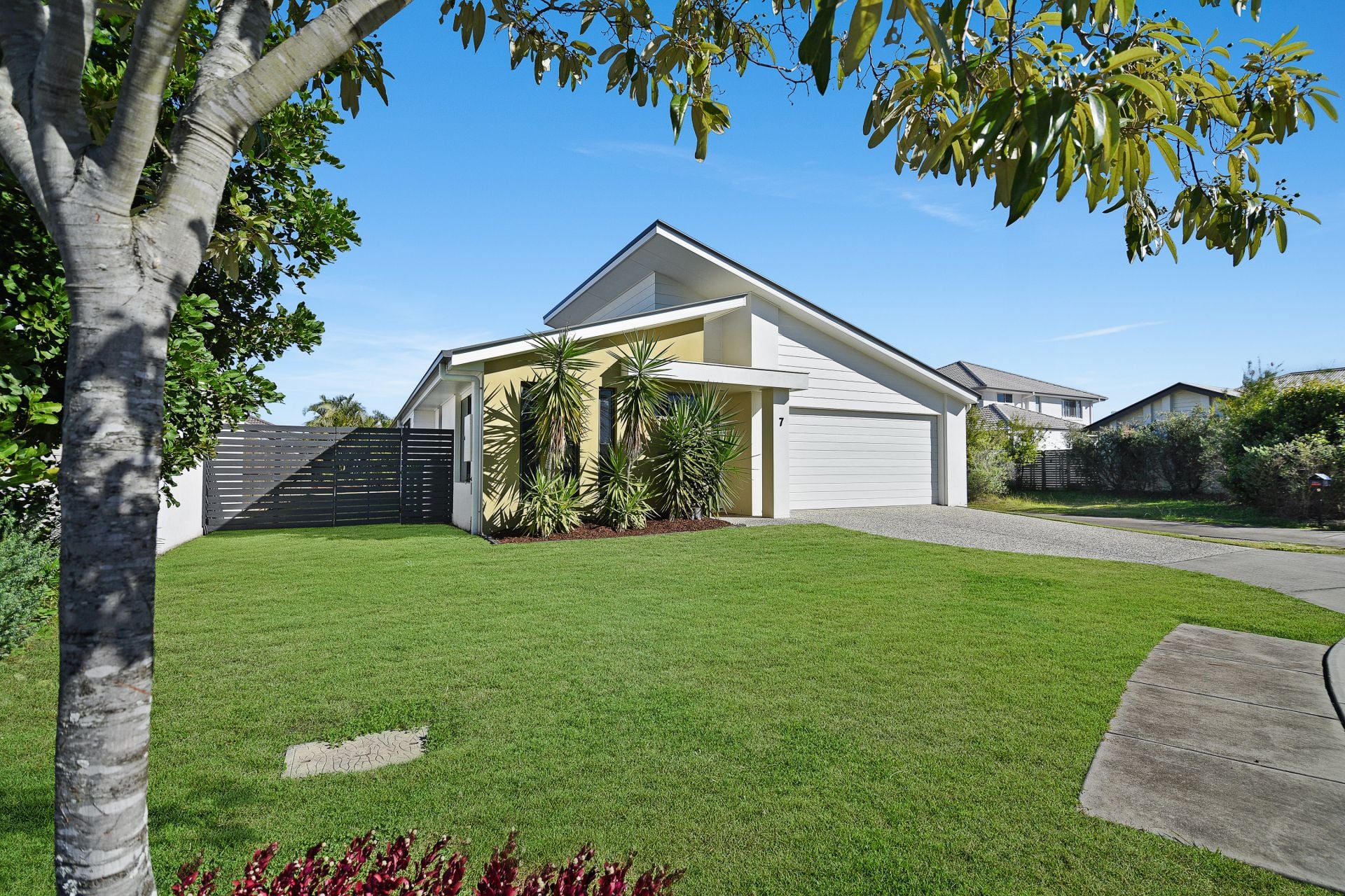 7 Cumberland Crescent Meridan Plains QLD, Meridan Plains - Thumbnail 2
