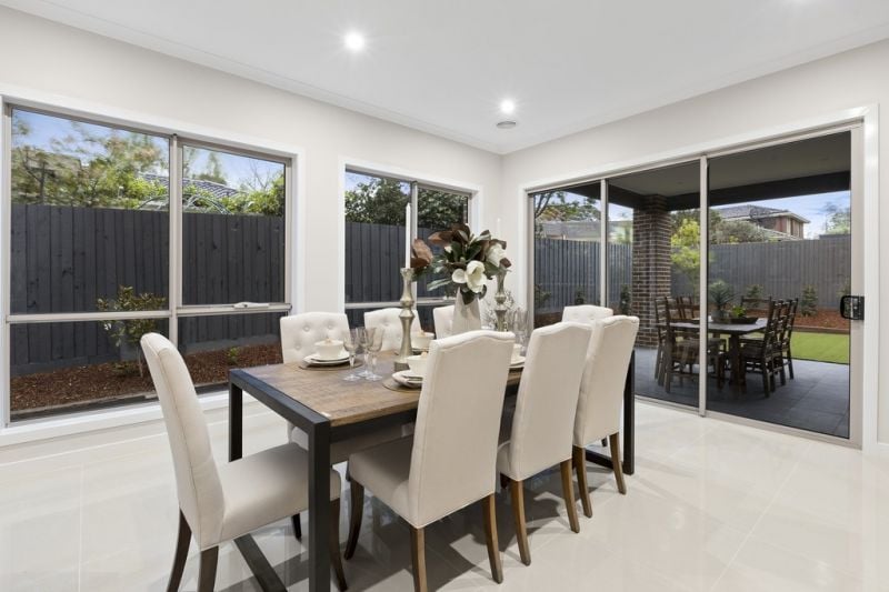 12 Brynor Crescent, Glen Waverley - Thumbnail 3