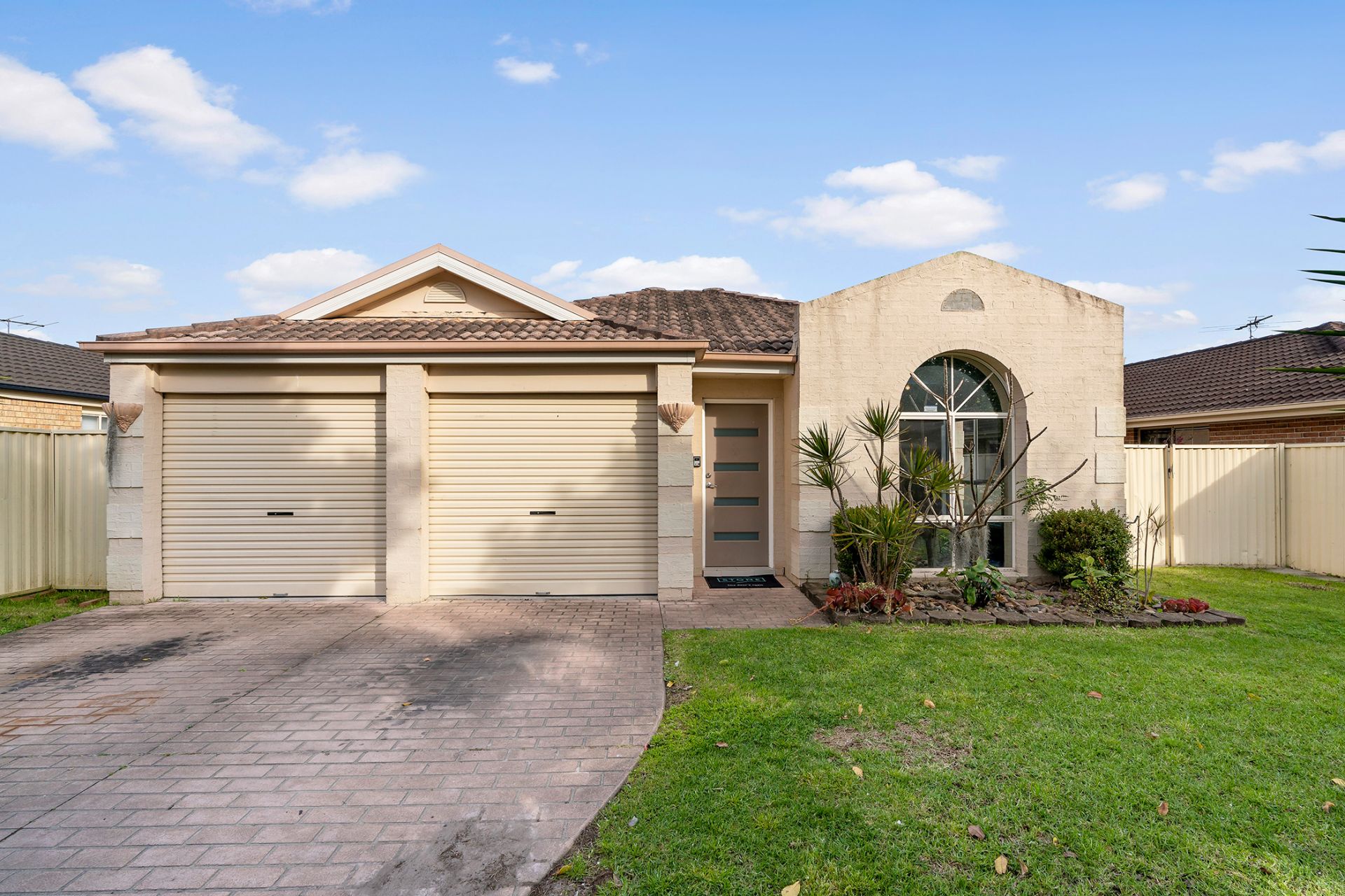 Real Estate For Lease 14 Popran Way Blue Haven , NSW