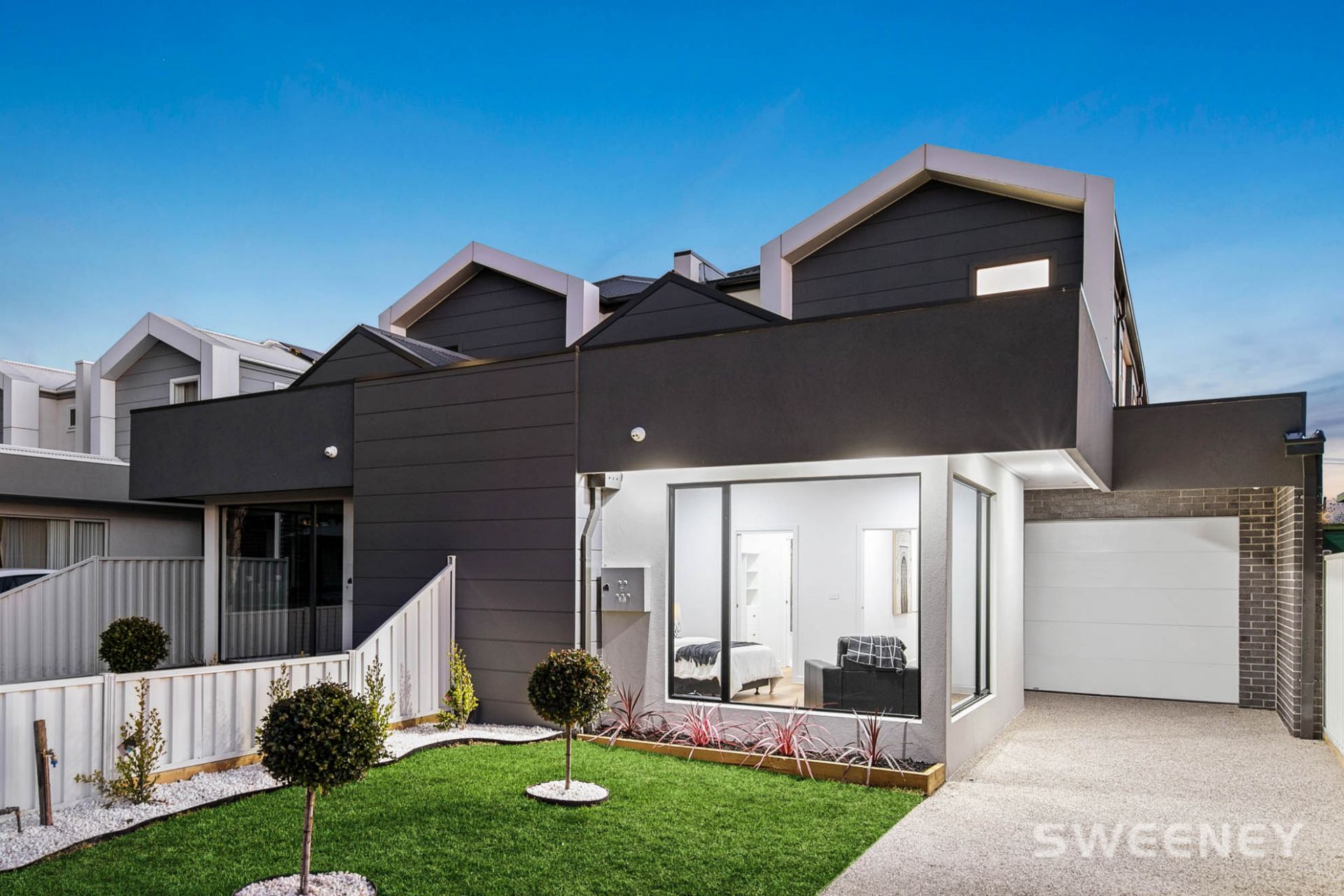 13a Clematis Avenue, Altona North - Thumbnail 2