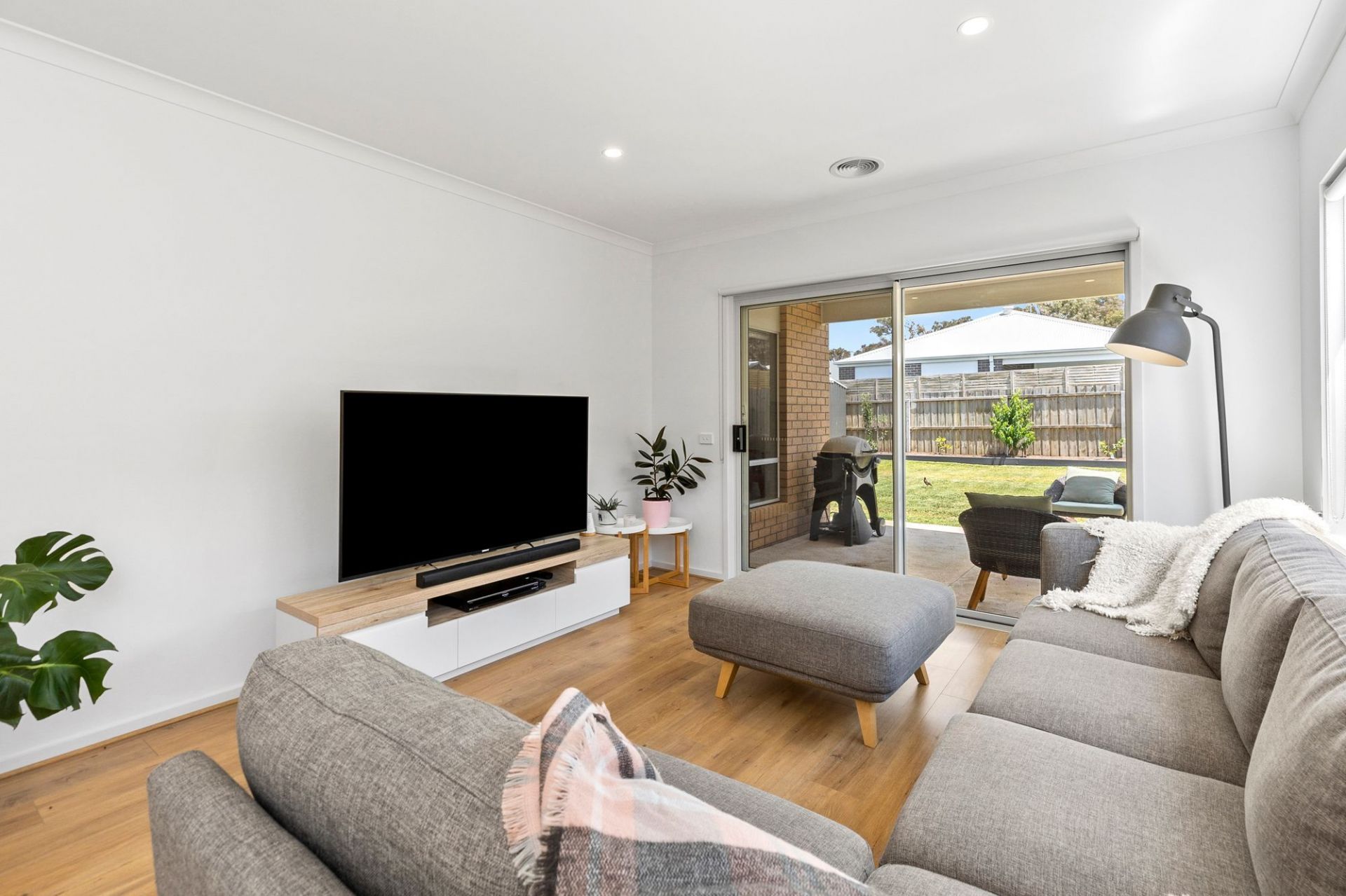16 Tomatin Street Ocean Grove VIC, Ocean Grove - Thumbnail 2