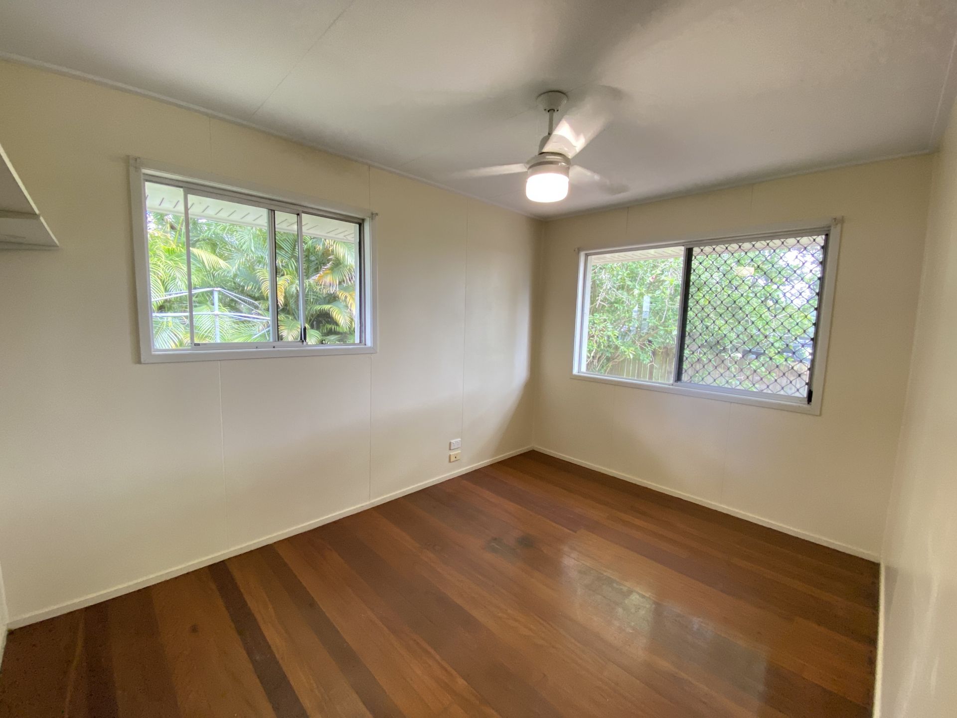 Real Estate For Lease 5 Errol Street Loganlea , QLD