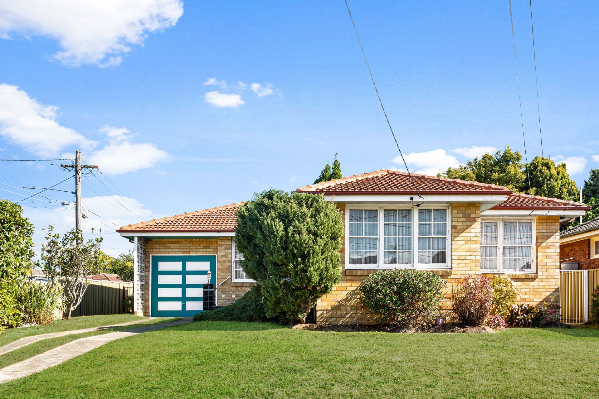 11 Jean Avenue, Miranda, Miranda - Thumbnail 2