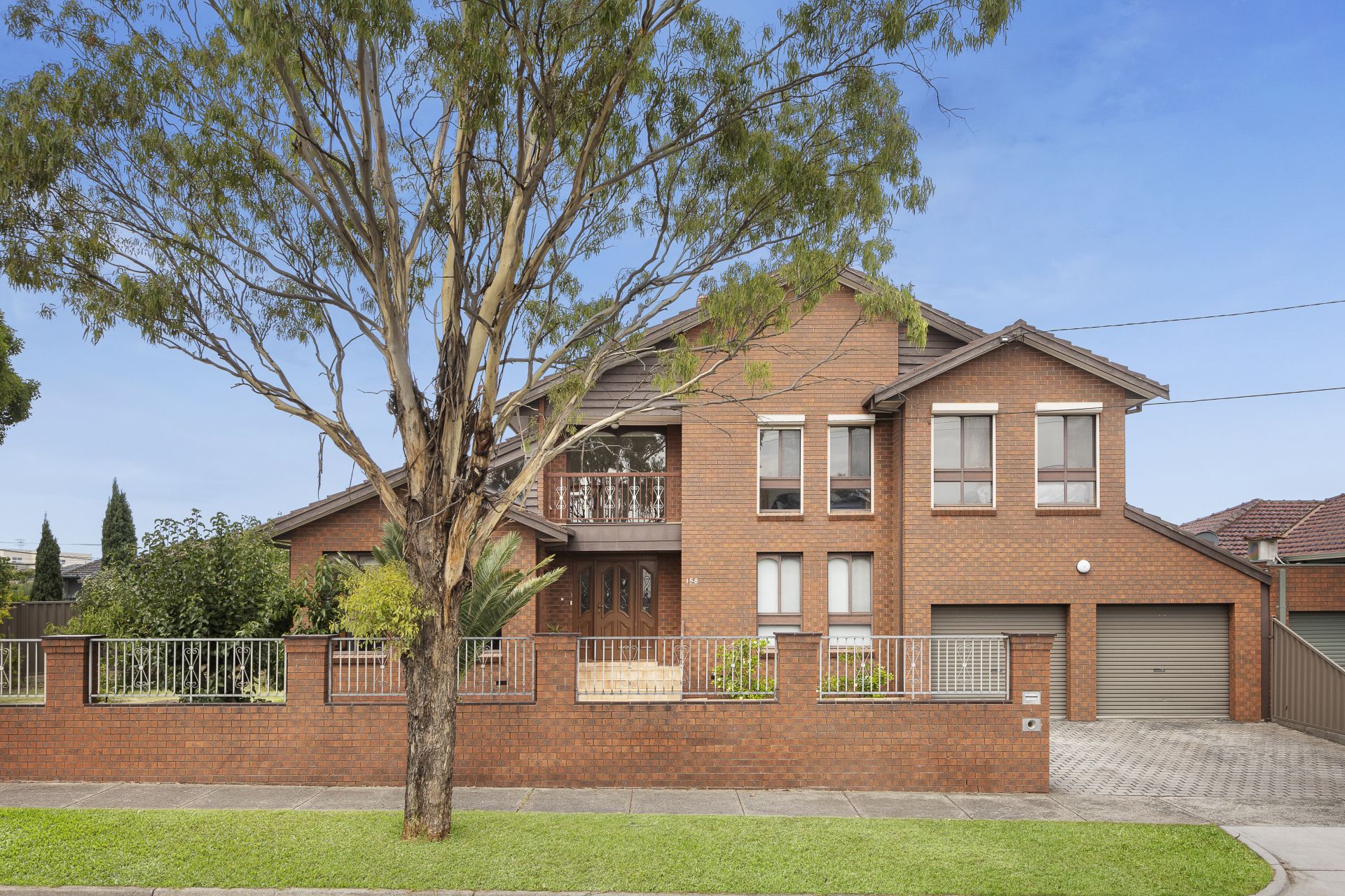 Spacious, Family-Friendly Home In A Prime Reservoir Location