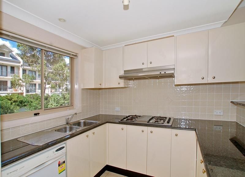 12 Reddish Close Lane Cove NSW 2066 Townhouse for Rent 7341601
