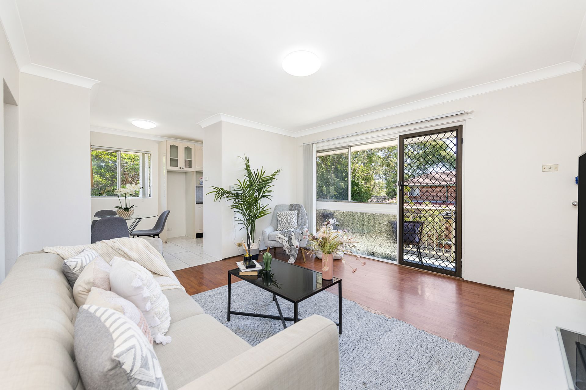 12/9 Hornsey Road, Homebush West, West - Thumbnail 2