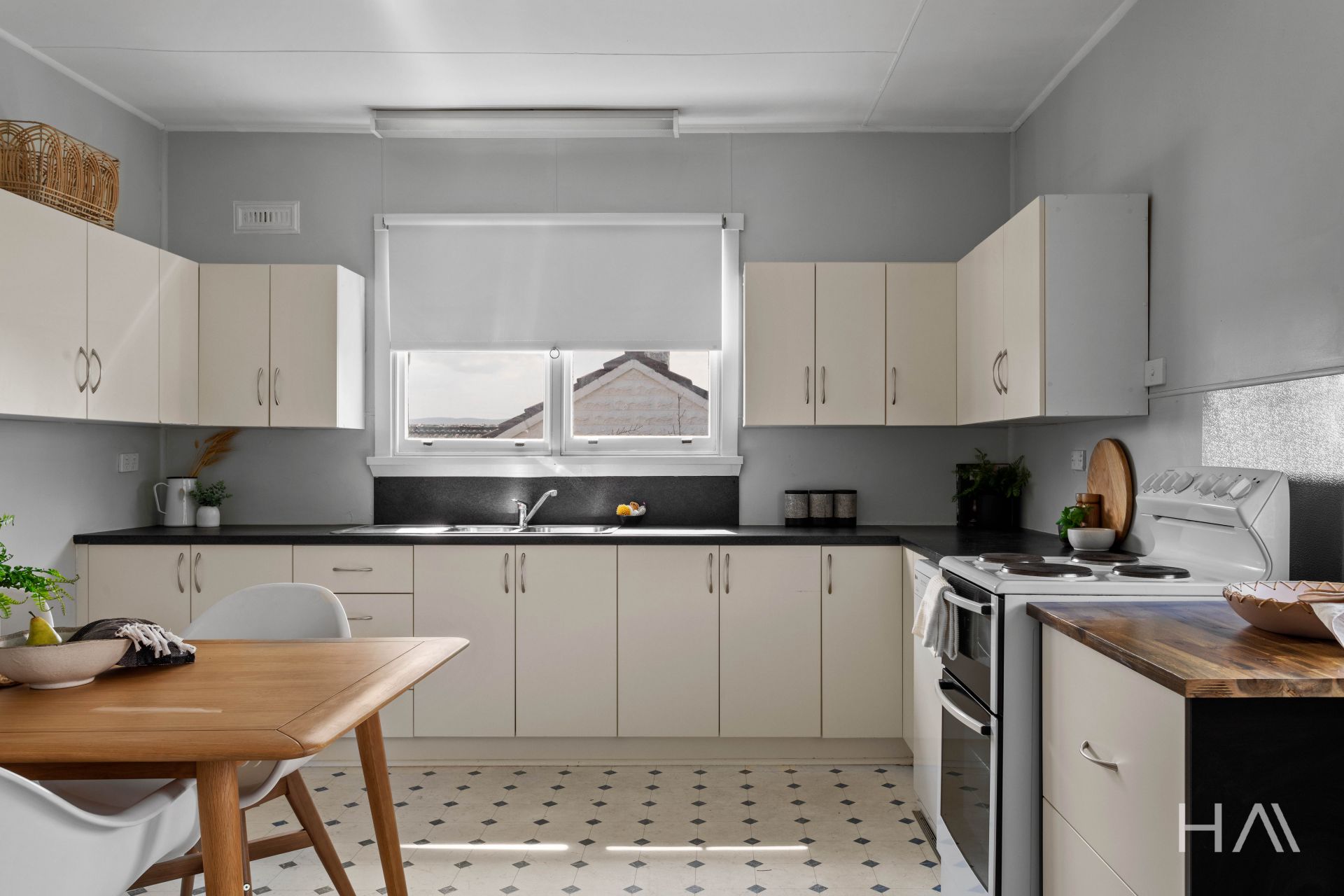 41 Shirley Place, Kings Meadows Harrison Agents