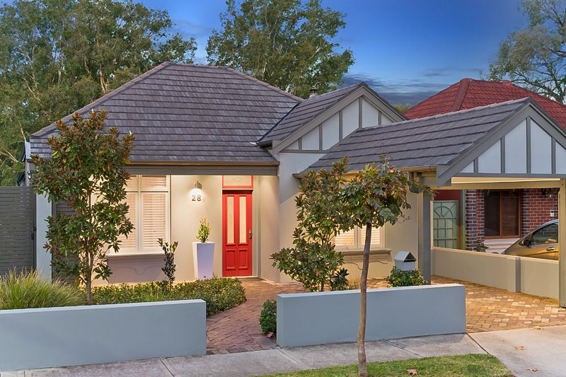 SOLD - Design Excellence with a Focus on Stylish Entertaining