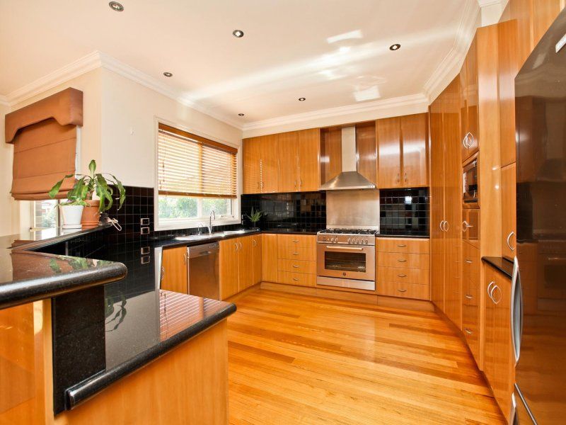 4 Cobblestone Green, Caroline Springs - Thumbnail 3