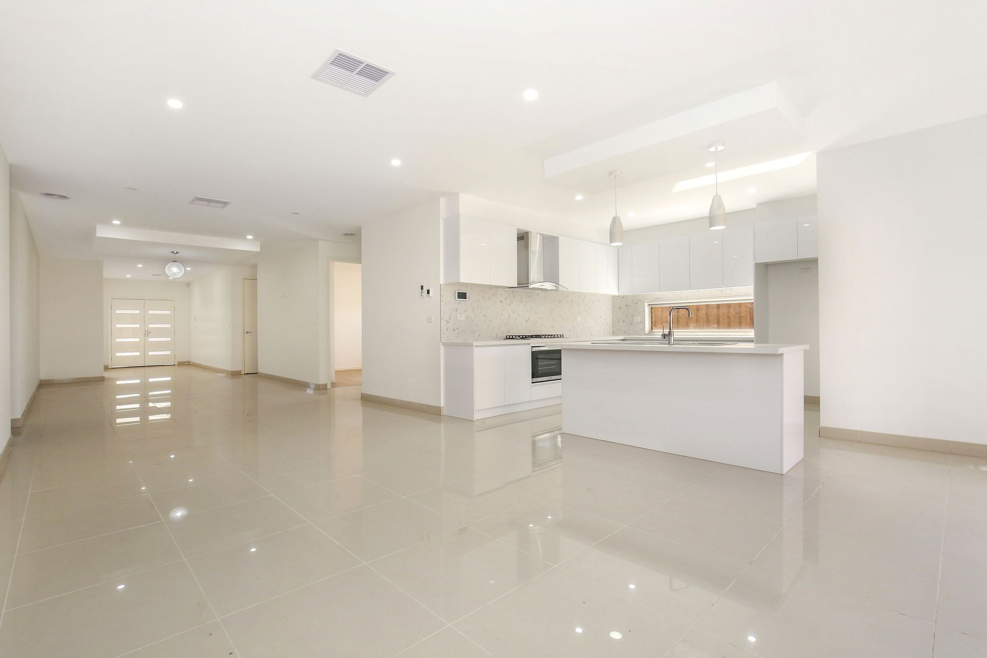 QUALITY LIVING AT WARATAH ESTATE  *Insp Thu 21st Mar @ 4:10pm*