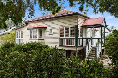 Wavell Heights 43 Sugarloaf Street