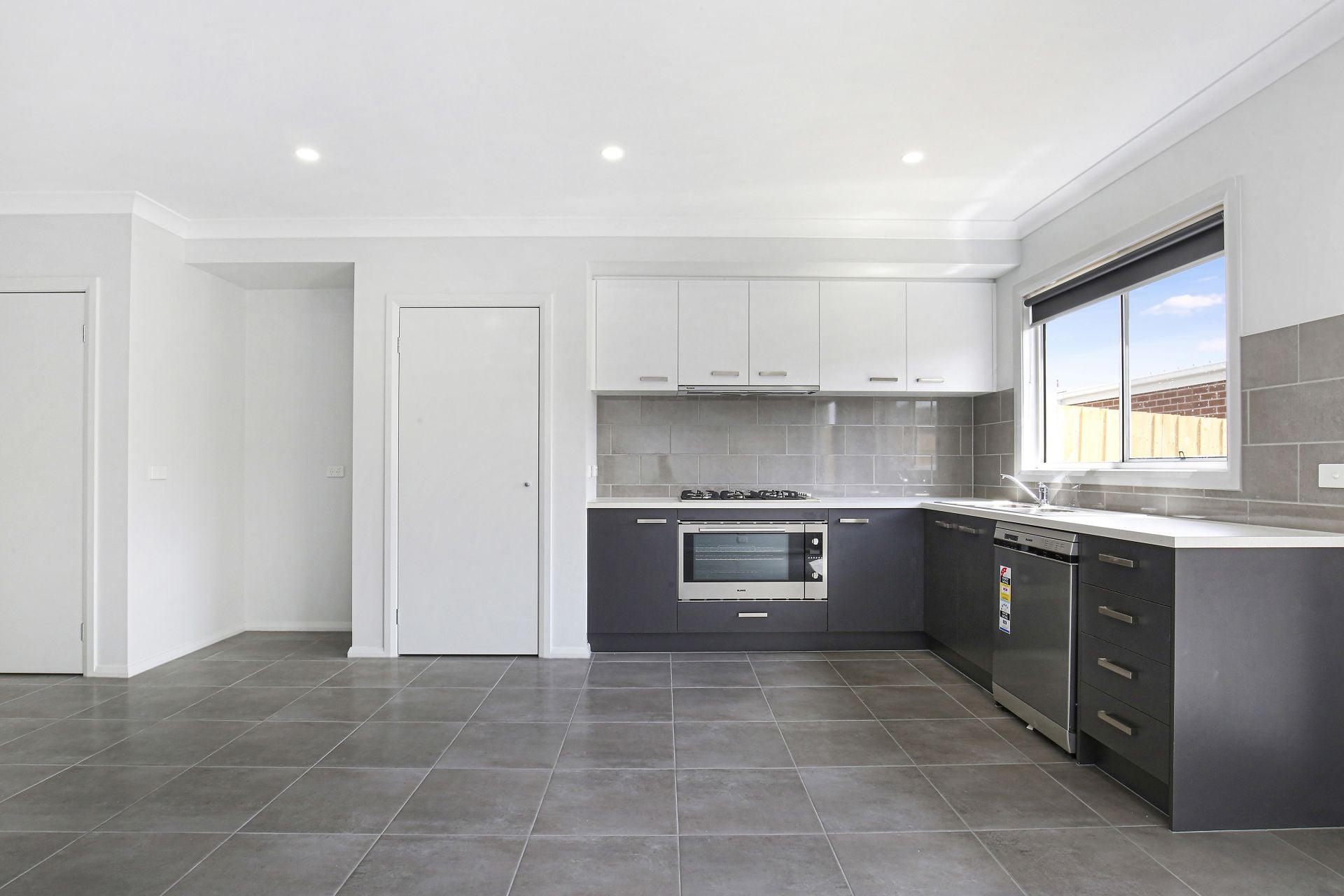 MODERN & STYLISH LIVING