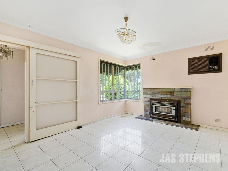 34 Suffolk Street MAIDSTONE VIC, Maidstone - Thumbnail 2