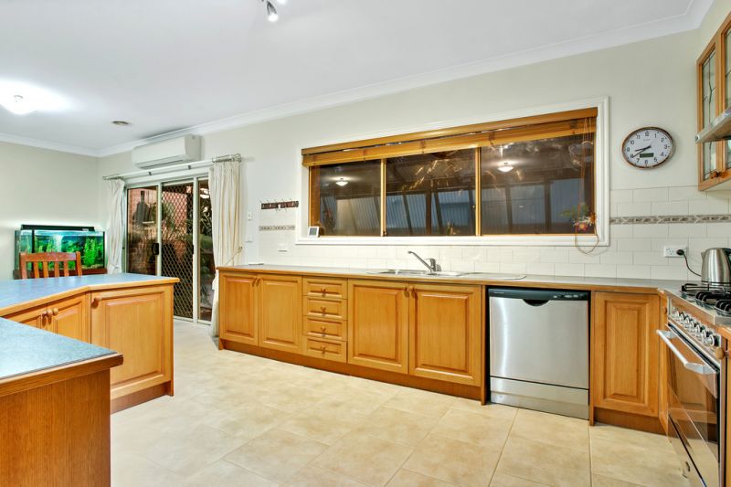 5 Romy Court, Altona Meadows - Thumbnail 6