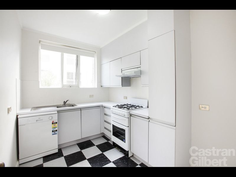 14/15 Rockley Road, South Yarra - Thumbnail 4