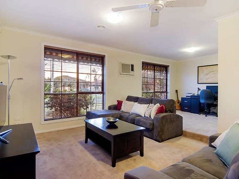 28 Taegtow Way, Altona Meadows - Thumbnail 3
