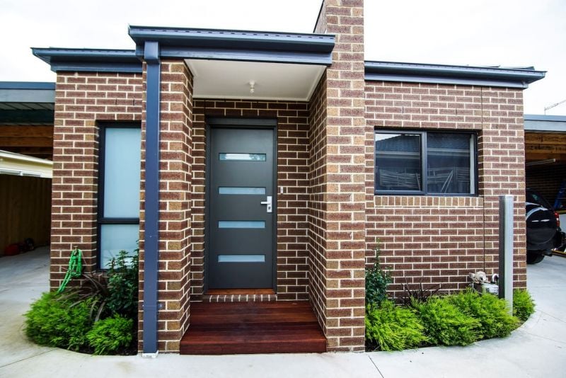 2/67 Dundee Street, Reservoir