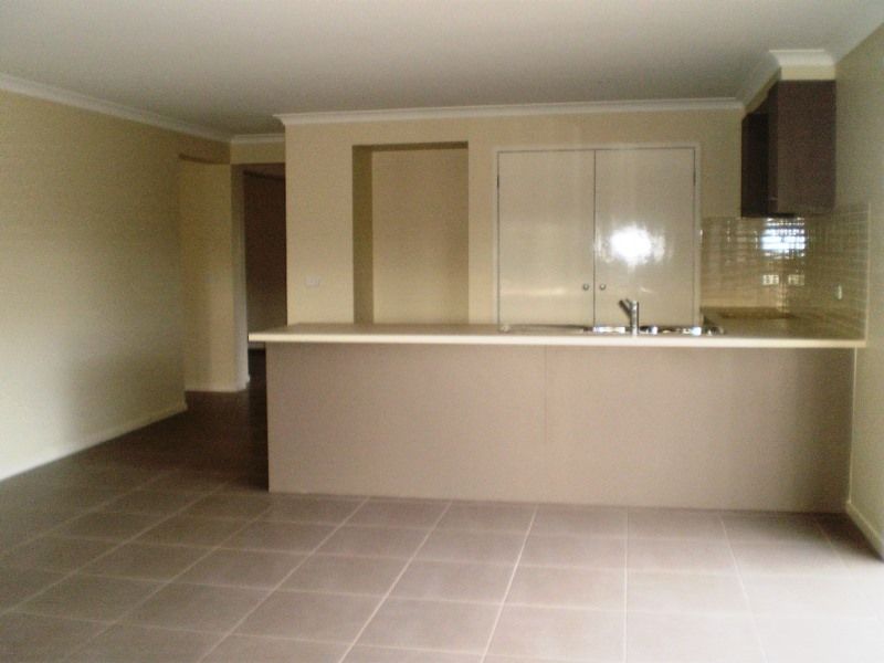 13 Burbidge Drive, Bacchus Marsh - Thumbnail 3