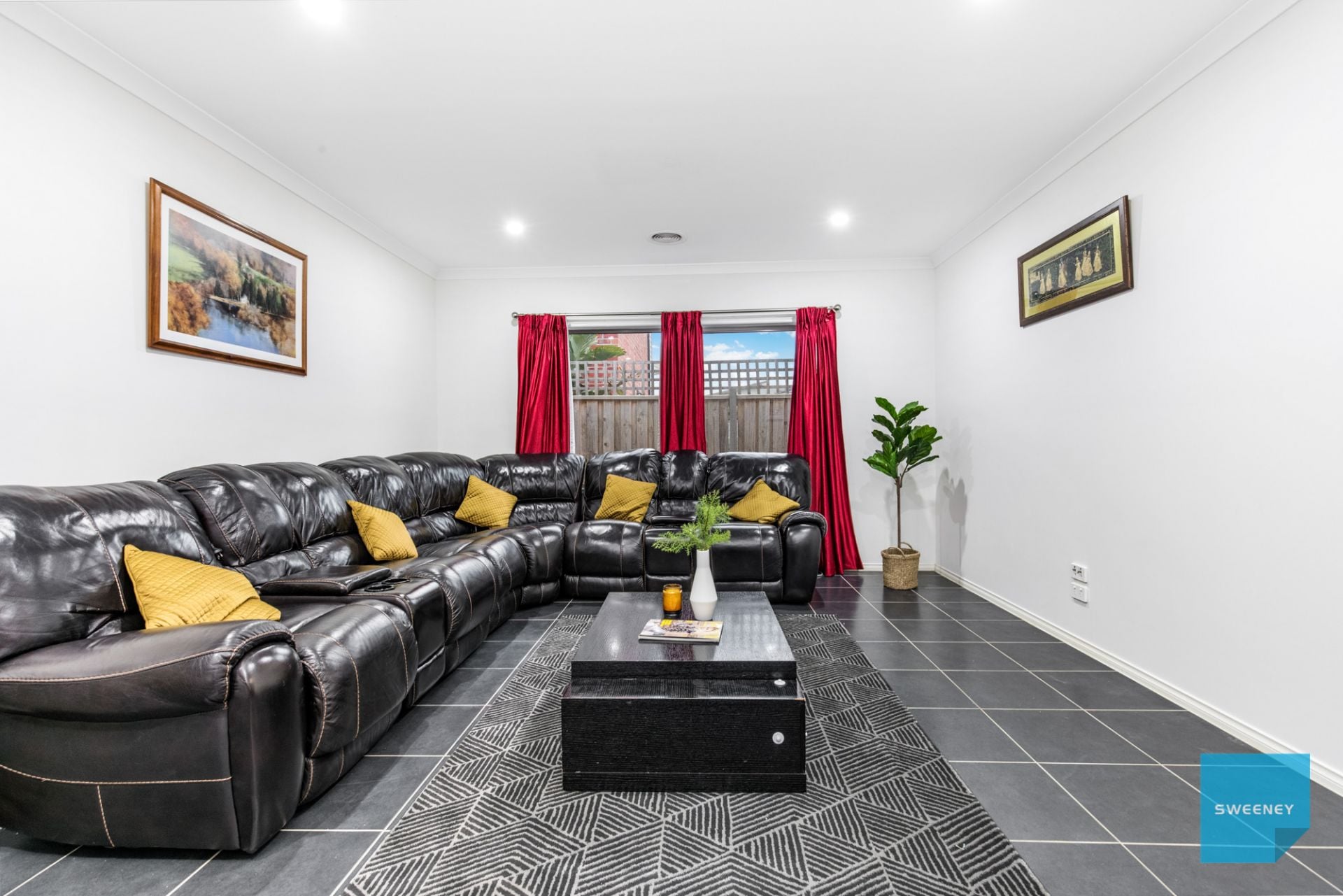 5 Gordes Street, Fraser Rise - Thumbnail 4