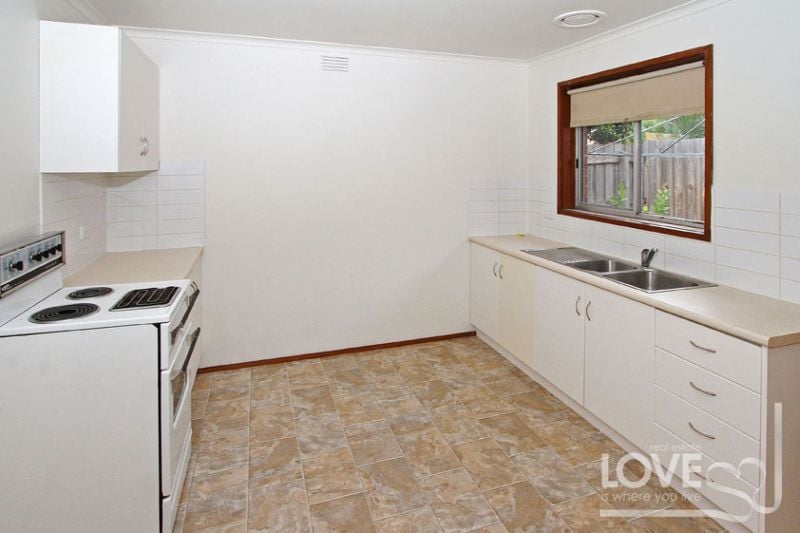 3/159 North Road, Reservoir