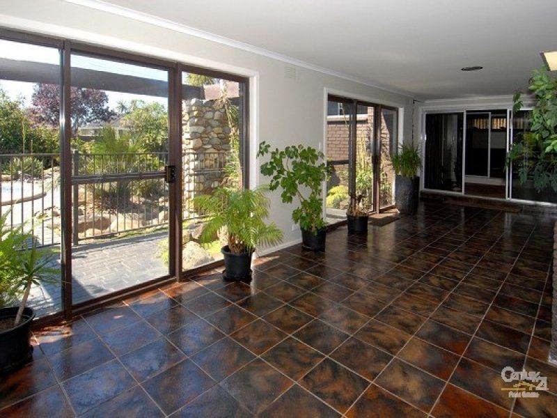 6-8 Jurga Court, Seaholme - Thumbnail 6