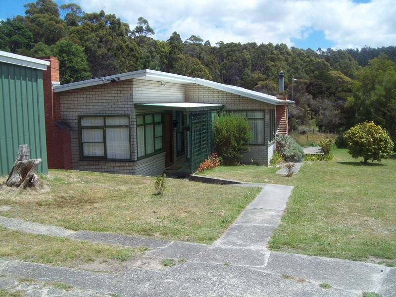 4
 
 
 
  
 
 
 1
 
 
 
  
 
 
 1
 
 
 
 
 
 
 
 188 Sheffield Road, SPREYTON TAS 7310, Spreyton - Thumbnail 7
