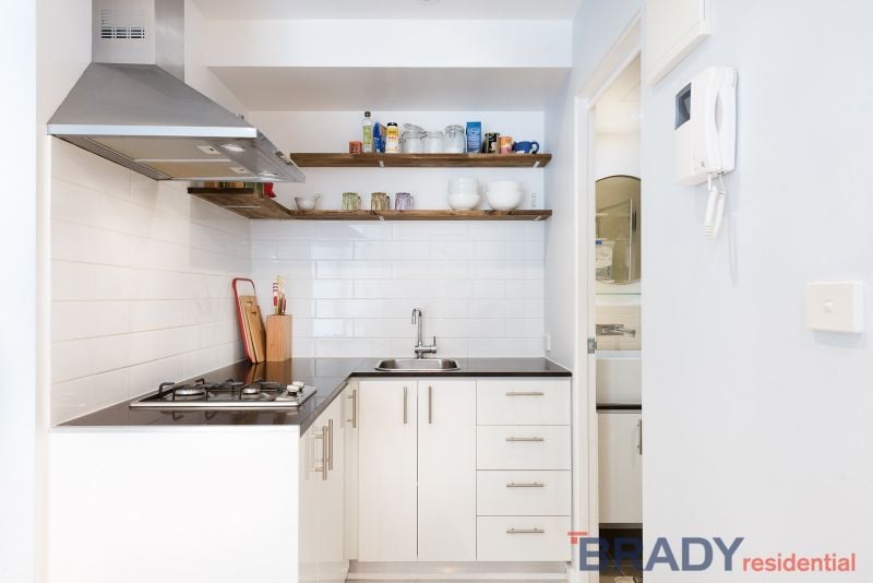 202/8 Exploration Lane MELBOURNE VIC, Melbourne - Thumbnail 5