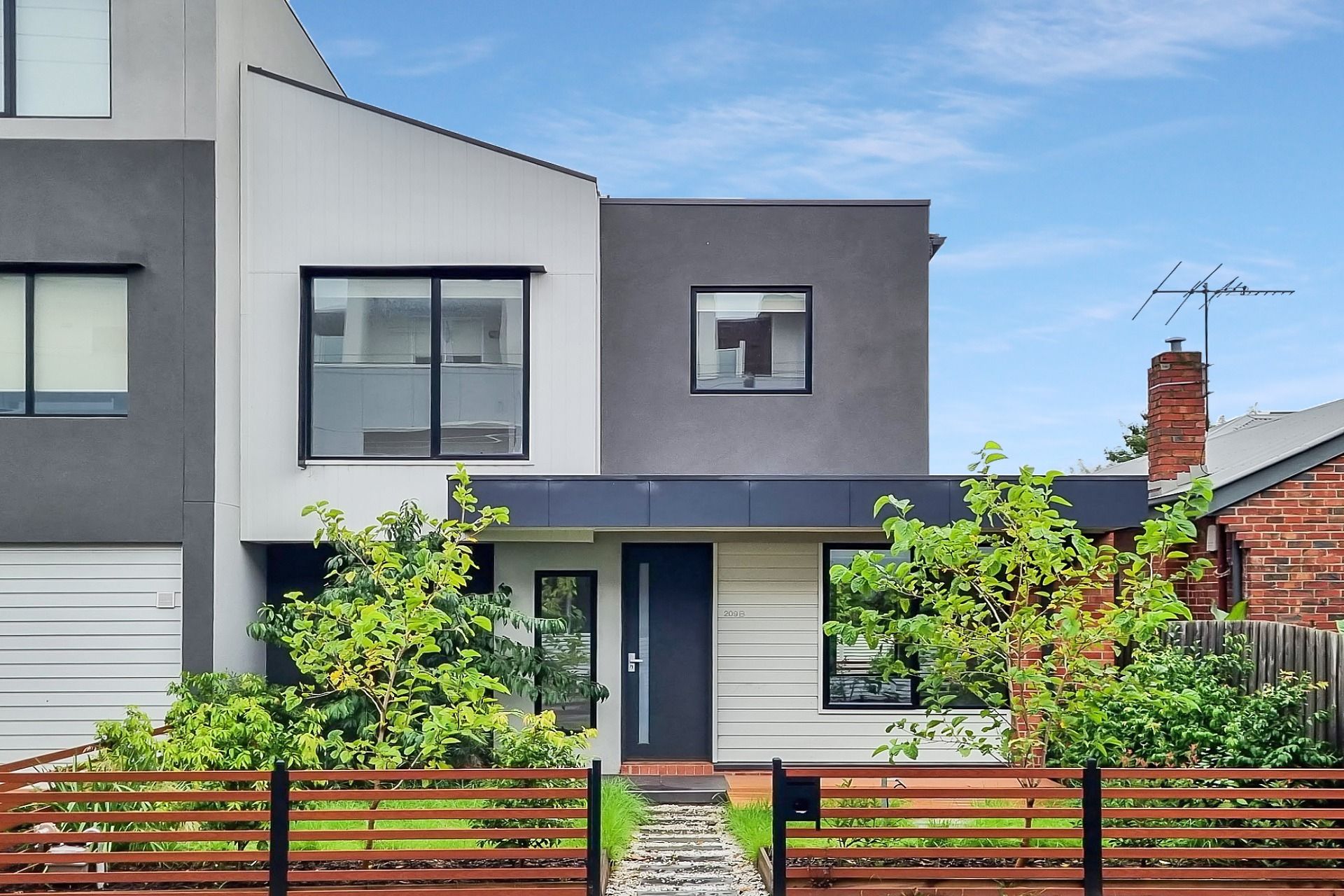 Light filled living in Northcote