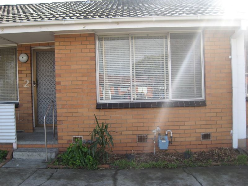 2/190 Station Street, Thomastown