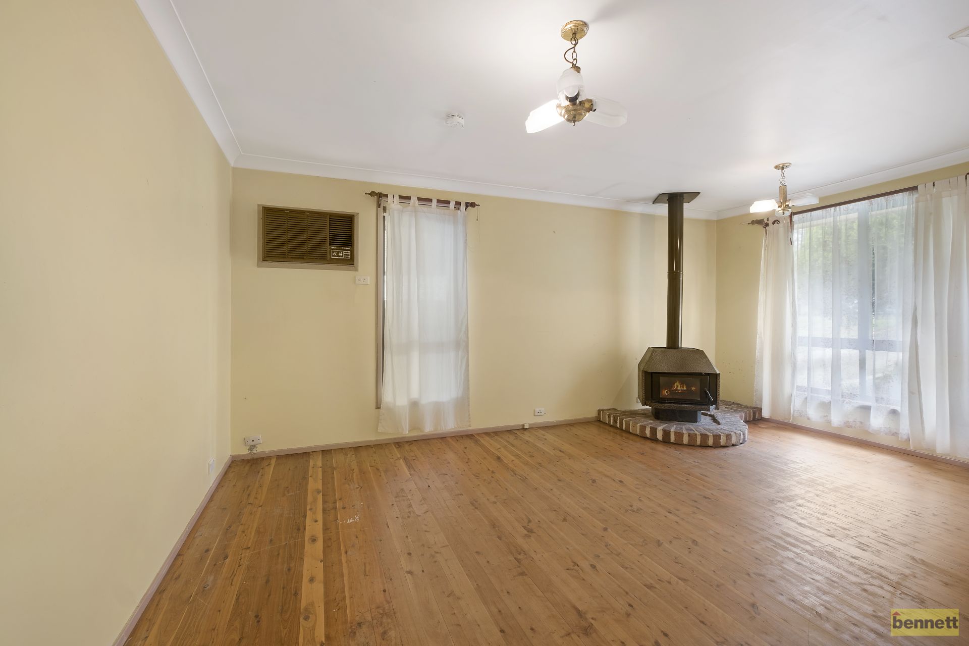 4 Rose Crescent, Glossodia - Thumbnail 8