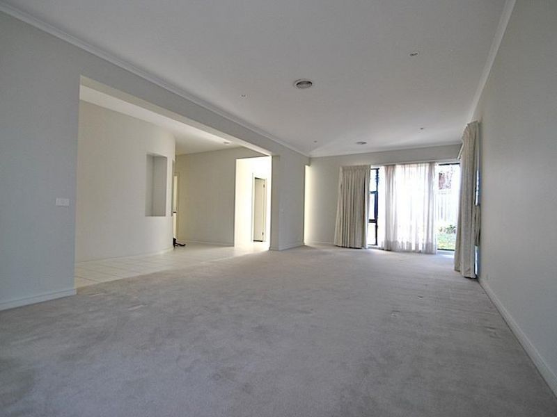 2 San Lorenzo Court, Heatherton - Thumbnail 4