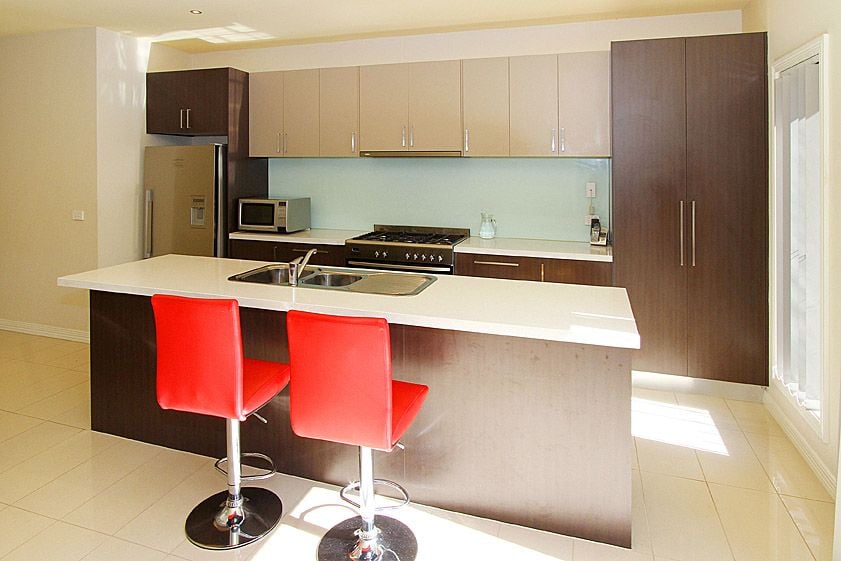 STYLISH & SOPHISTICATED TOWN RESIDENCE IN PRIME LOCATION  *Insp Thu 1st Feb @ 5:00pm*
