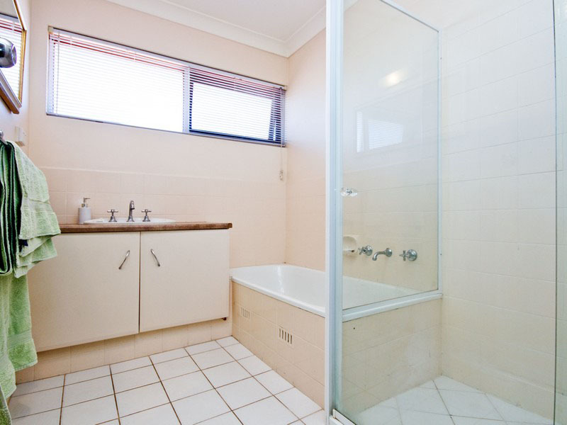 12/83 Lochside Drive West Lakes 5021