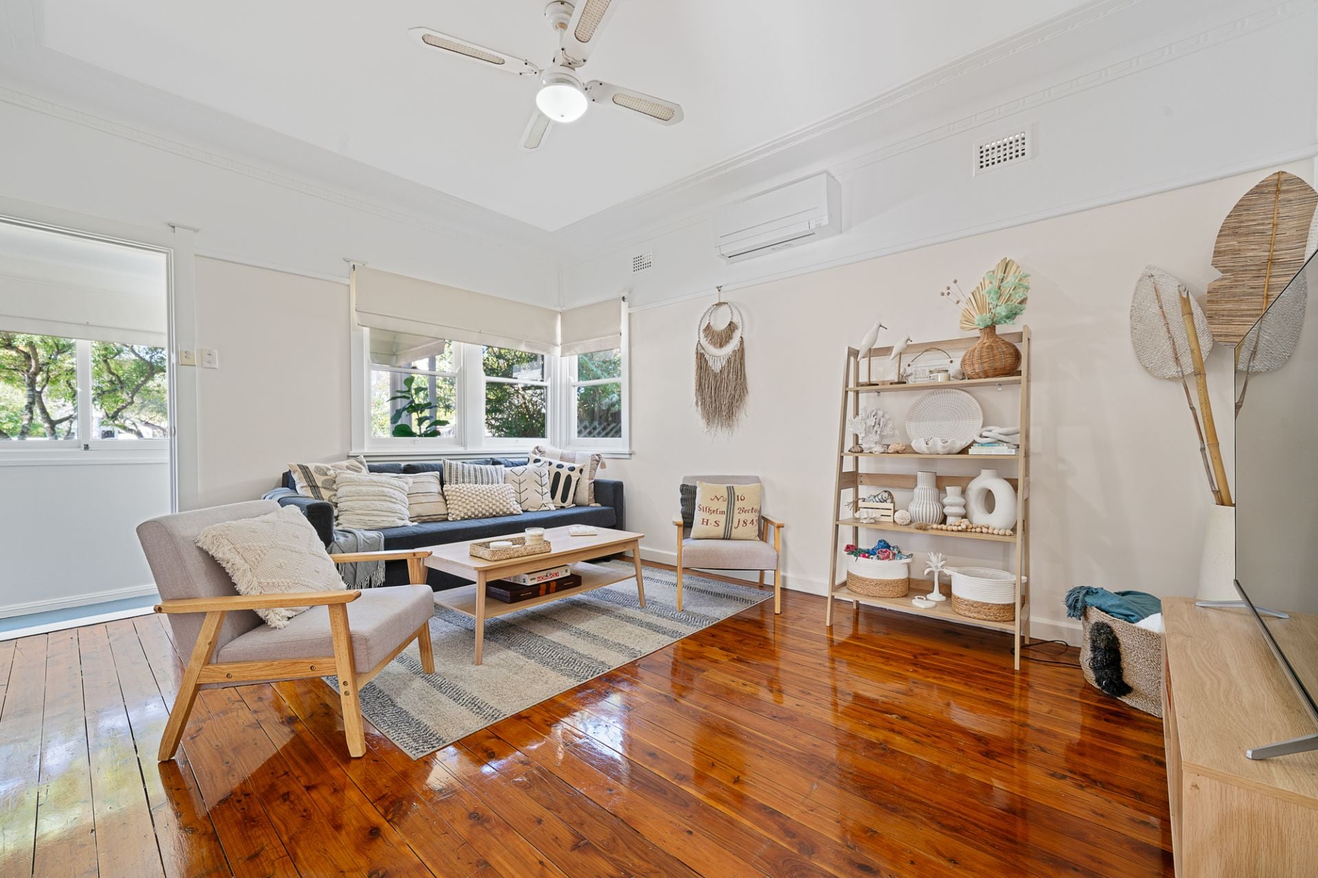 6 Leslie Street Umina Beach NSW, Umina Beach - Thumbnail 2