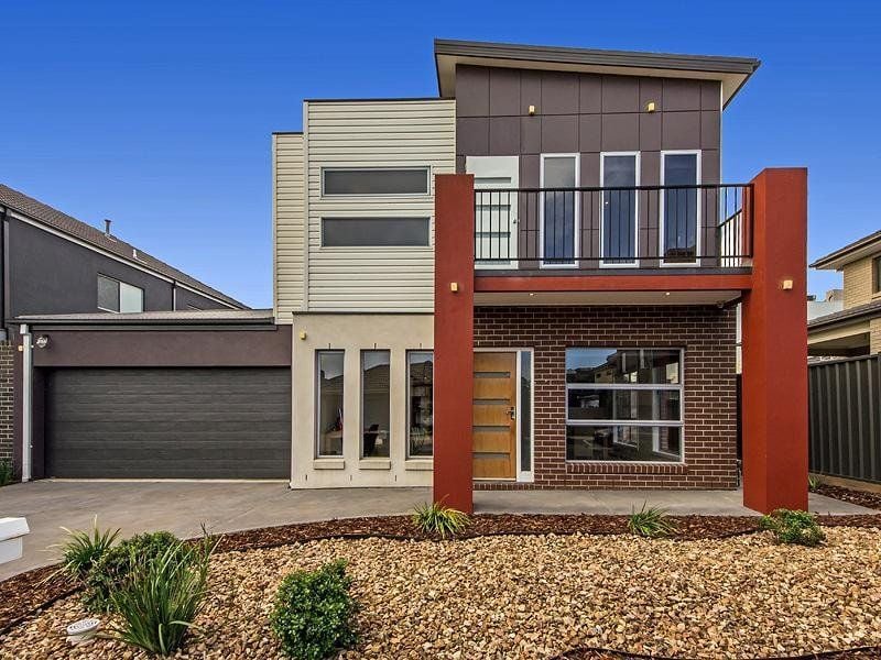 6 Damaine Circuit, Caroline Springs - Thumbnail 2