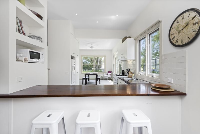 17 Moore Street, Apollo Bay, VIC, Apollo Bay - Thumbnail 4