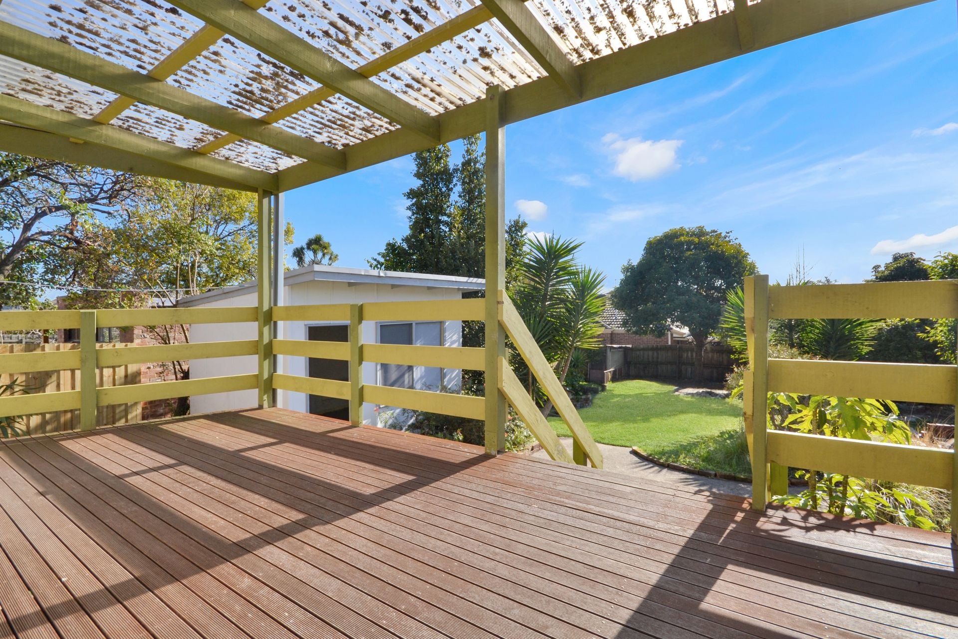CUTE, COSY AND CONVENIENTLY LOCATED