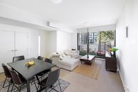 424/1 Vermont Crescent, Riverwood
