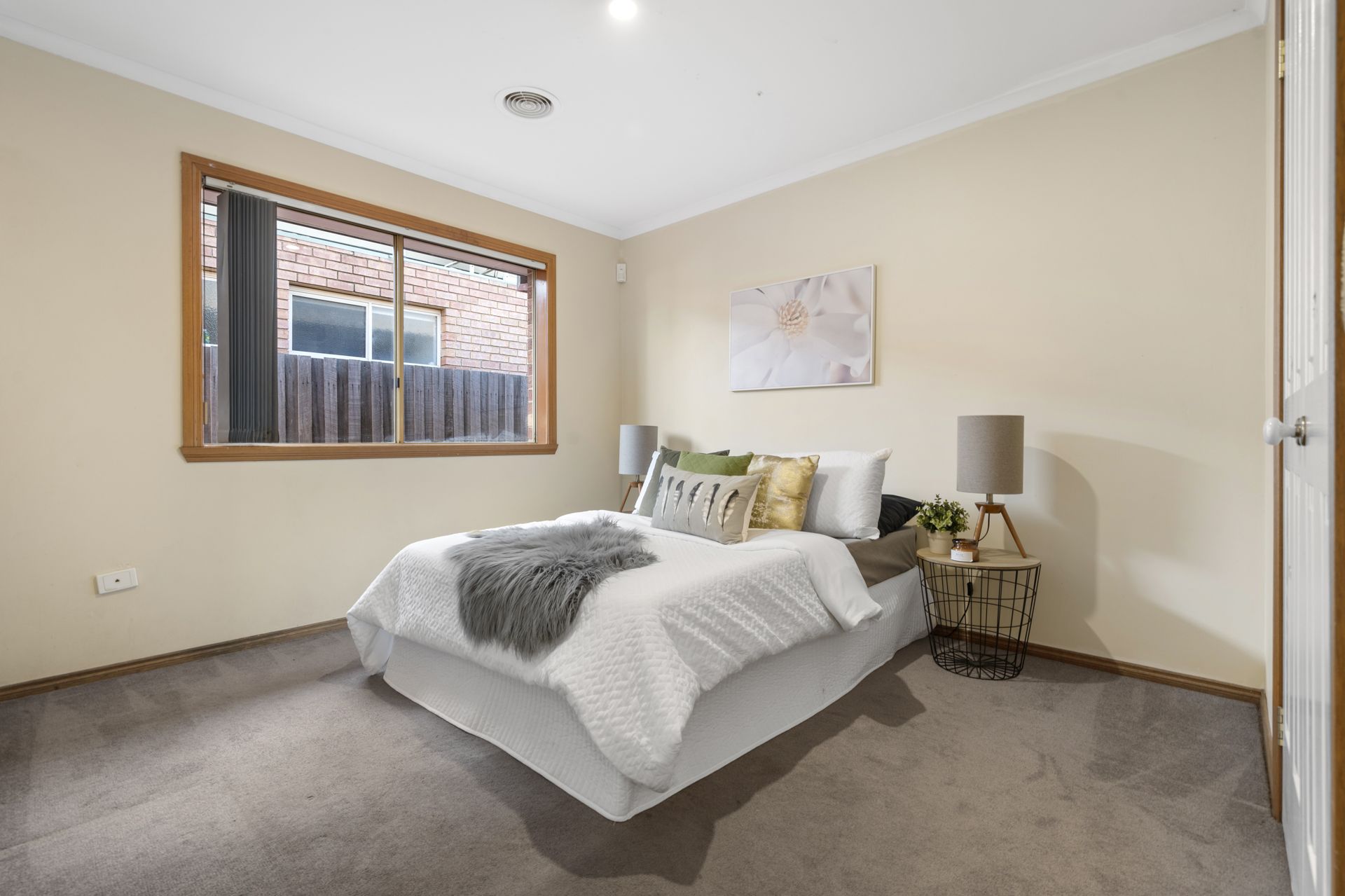 SUBSTANTIAL FAMILY HOME IN PRIZED PARKLANDS ESTATE