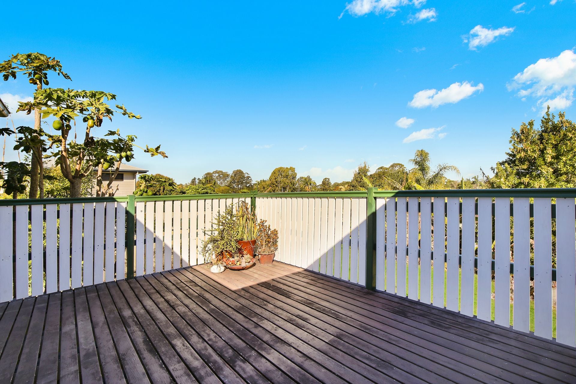 27 Norman Avenue Nambour QLD