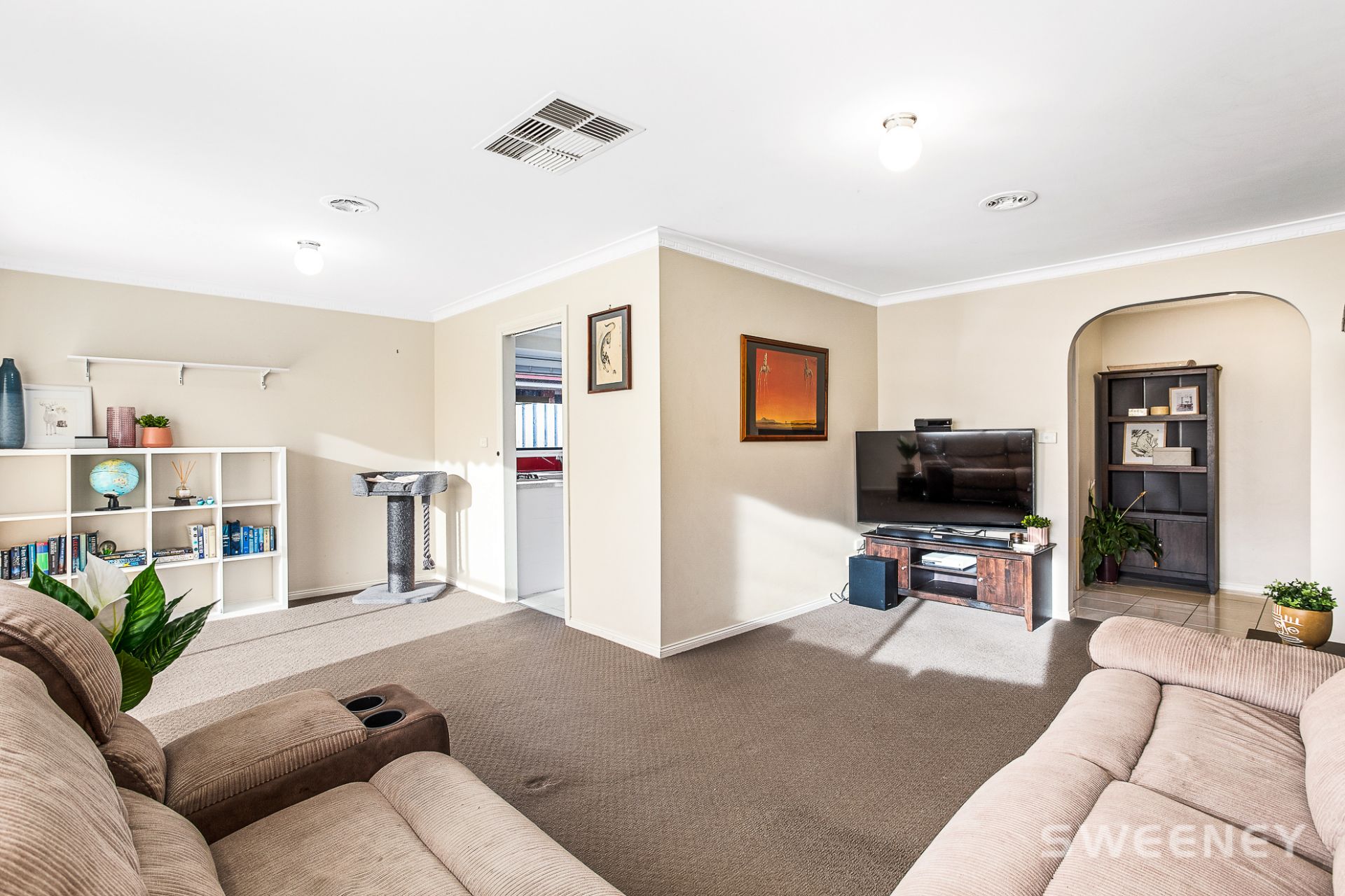 7 Brennan Court, Altona Meadows - Thumbnail 5