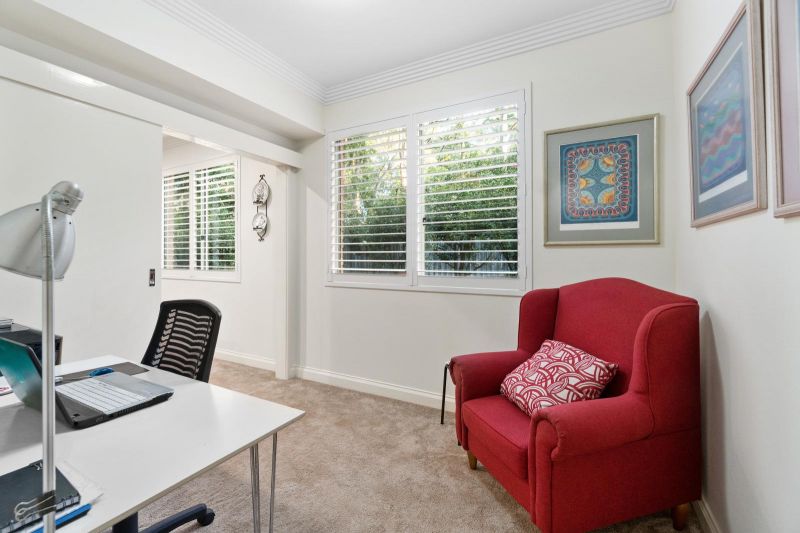 2/125-127 Mona Vale Road, St Ives