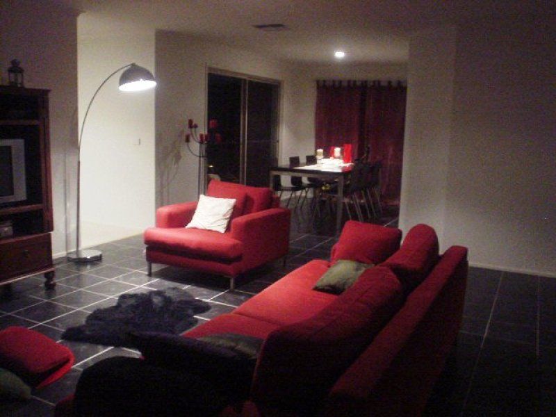 41 Abbington Crescent, Caroline Springs - Thumbnail 4