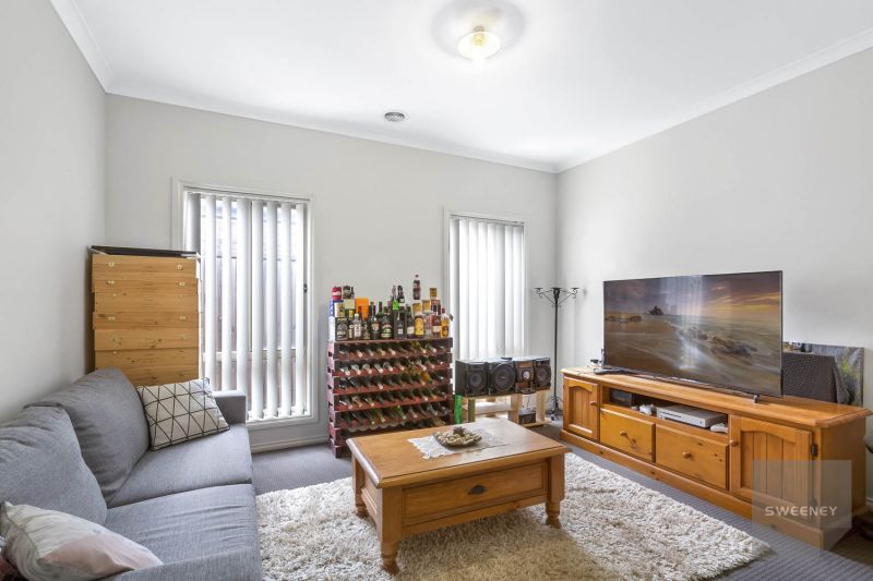 30a Lone Pine Square, Bacchus Marsh - Thumbnail 8