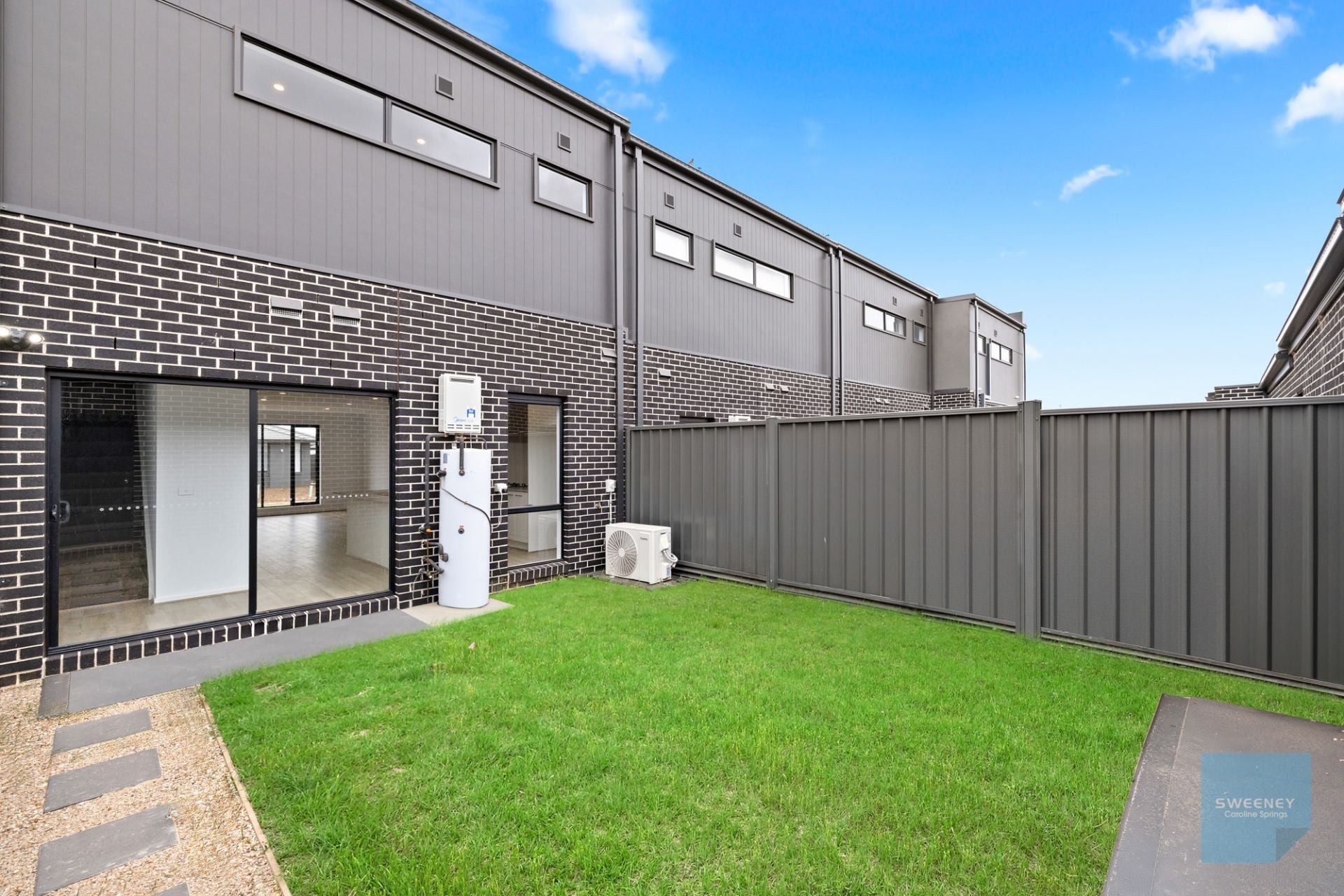 42 Baldwin Road, Fraser Rise - Thumbnail 8