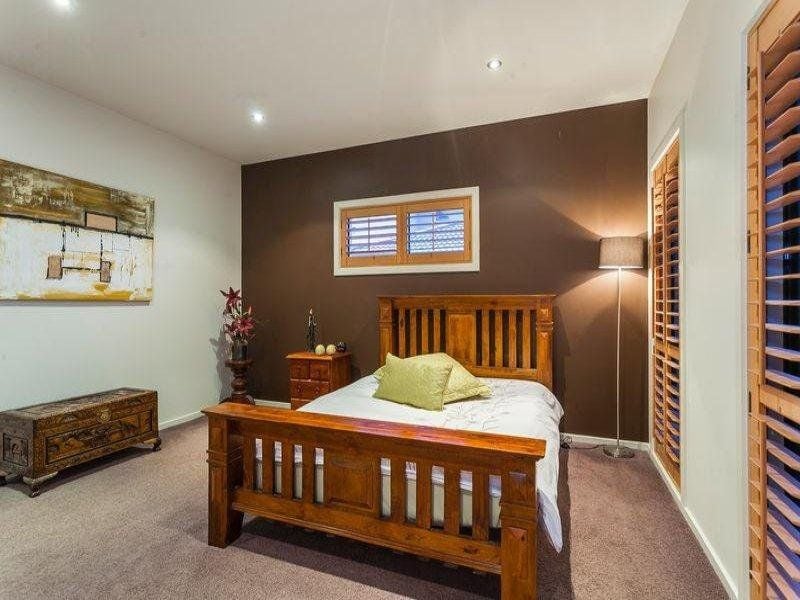8 Milborne Drive OCEAN GROVE VIC, Ocean Grove - Thumbnail 4