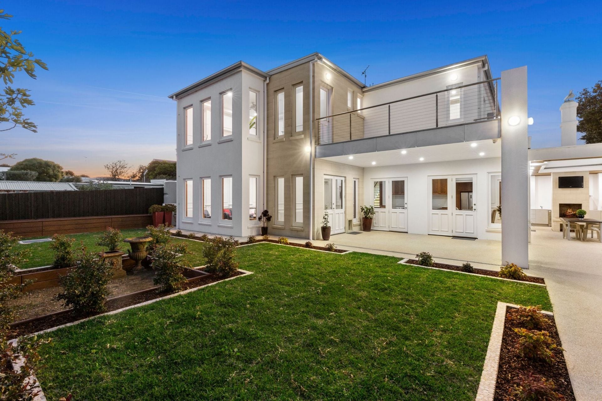 9 Raglan Street Queenscliff VIC, Queenscliff - Thumbnail 2