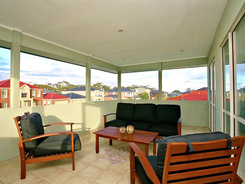 8 Rangeview Street, Cairnlea - Thumbnail 5