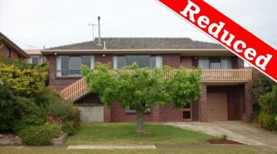 3
 
 
 
  
 
 
 2
 
 
 
  
 
 
 1
 
 
 
 
 
 
 
 90 Bel-Air Crescent, Ambleside TAS 7310, Ambleside - Thumbnail 2