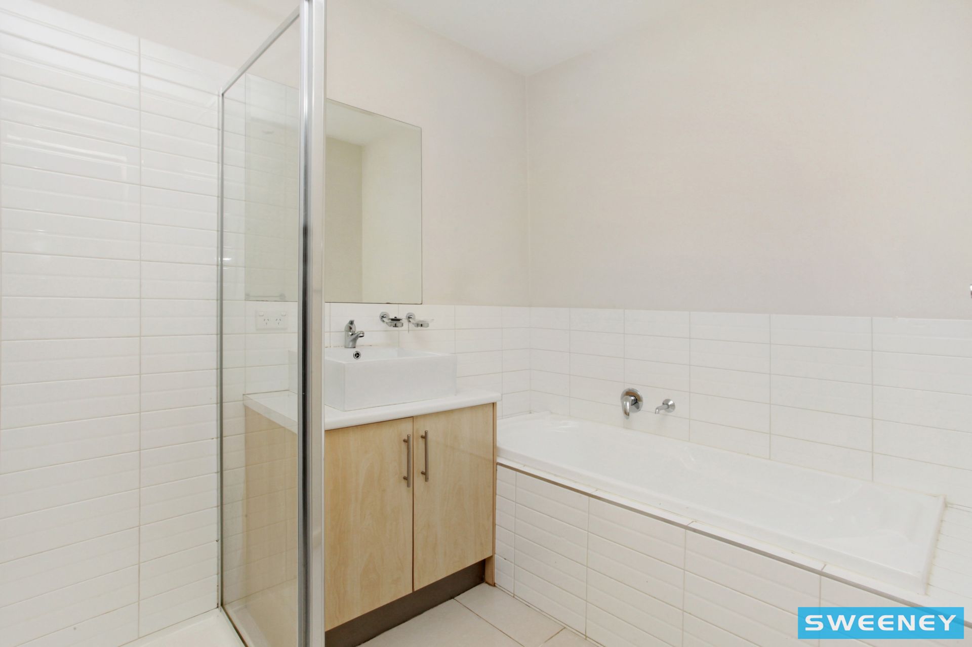 3/5-9 Strathvea Lane, Caroline Springs - Thumbnail 8